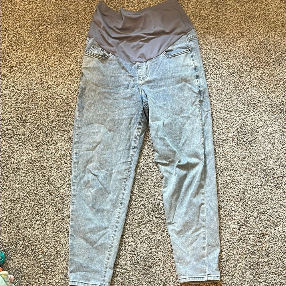 Maternity Denim Jeans with Gray Panel - Picture 3 of 4